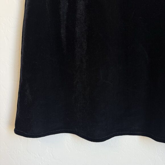 Brandy Melville Womens Whimsy Goth Velvet Sleeveless Mini Dress Black Fall Witch - Picture 3 of 14